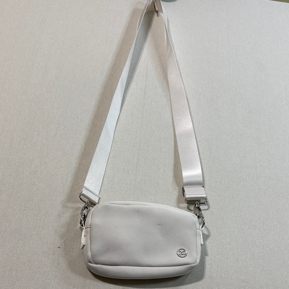 Elegant White Crossbody Bag